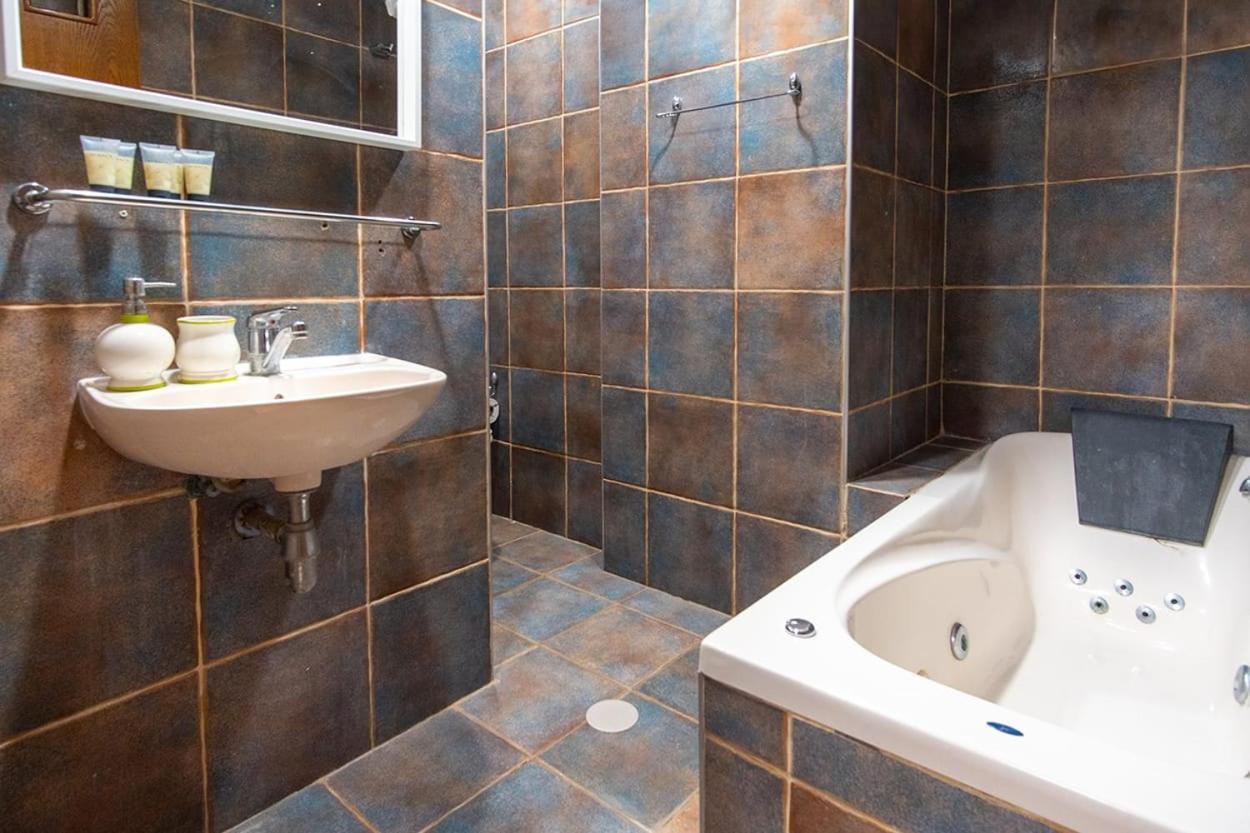 Nof Glili Mansion Villa Yavneʼel Eksteriør billede